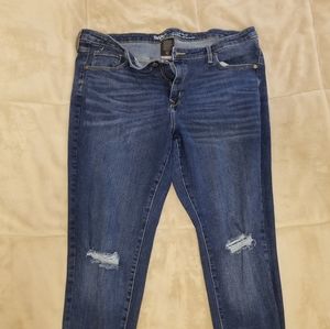 Mossimo Mid Rise Skinny Knee Hole Raw Hem Jeans